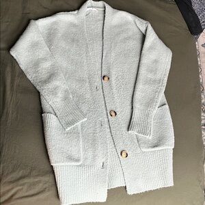 Cozy Light Gray Cardigan with Wooden Buttons